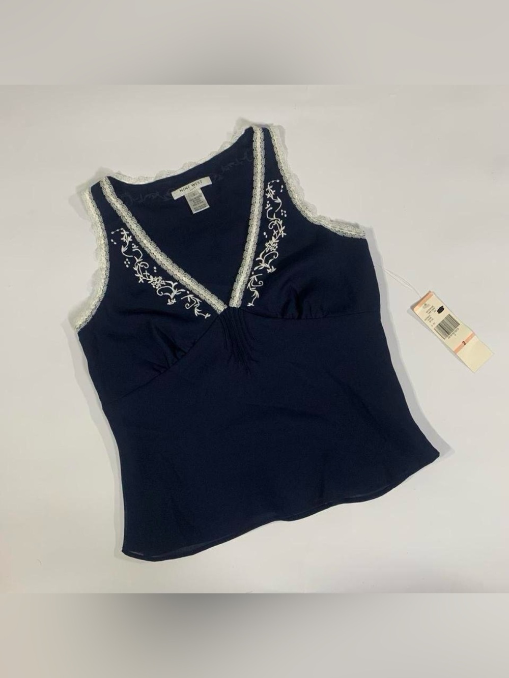 Nine West Lace Trim Cami Top Navy Blue Embroidered Tank Size 2 Coquette Vintage